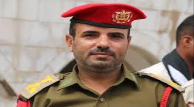 قائد شرطة تعز السابق يواصل حفر آبار ارتوازية لشجرة 