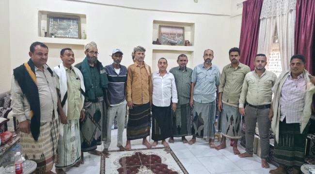 تنسيق إعلاميي المخا والخوخة لمواجهة الحملات الإعلامية الحوثية ...