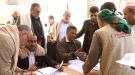 الخدمة المدنية بمأرب تفتح حافظات اثبات حضور للموظفين النازحين المتوقفة رواتبهم ومطابقة بياناتهم...