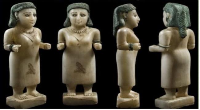 باحث متخصص في علم الآثار يكشف عن رحلة تنقل تمثال أثري يمني في المزادات العالمية ...