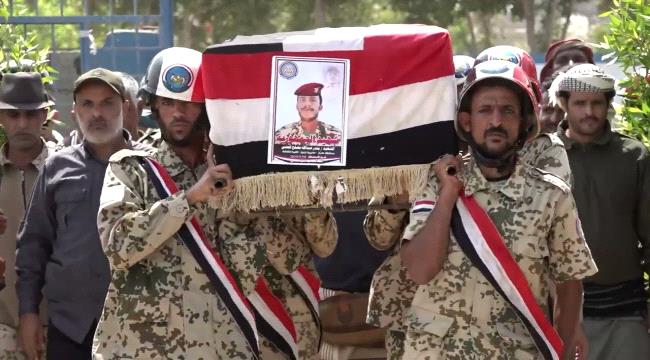المقاومة الوطنية تشيع احد ابطالها إلى فردوس شهداء الجمهورية في المخا ...