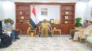 طارق صالح يبحث مع وفد 