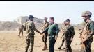 وزير الداخلية يتفقد عدد من النقاط والمواقع الأمنية في عدن وتبادل معهم التهاني العيدية ...