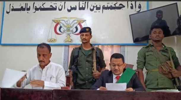 الحديدة.. محكمة الخوخة الابتدائية تصدر حكم بالإعدام بحق قاتل ضابط الأمن ماهر شعبان