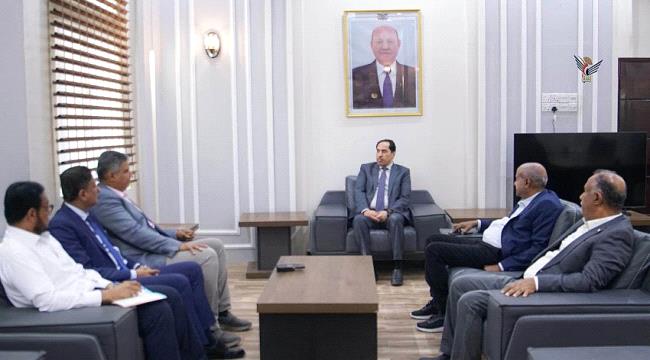  البكري يناقش اوضاع واحتياجات نادي الشعلة ويؤكد دعم خطط تطوير أنشطته ...