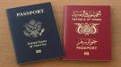 مواطن يعلن فقدان جوازات أسرته بعد وصولهم إلى عدن… ومكافأة مالية لمن يعثر عليها”...