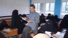 نائب مدير مكتب محو الأمية بالحديدة يتفقد سير العملية التعليمية بمراكز الخوخة...