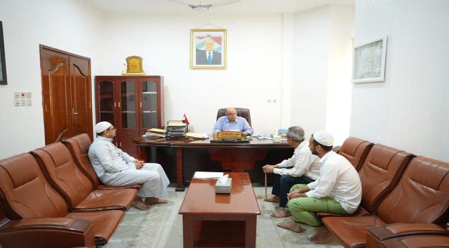 محافظ حضرموت يبحث مع قيادة جامعة الأحقاف تعزيز البحث العلمي والتحكيم القانوني الدولي في المحافظة ...