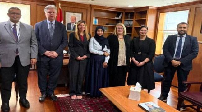 وزيرة التخطيط تبحث في واشنطن تعزيز الشراكة مع منظمتي إنقاذ الطفولة وأميديست ...