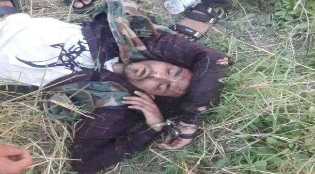 عناصر تابعة لمليشيا الحوثي تعتدي بالضرب المبرح على مالك شبكة إنترنت في مدينة إب ...