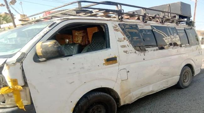 إصابة سائق مركبة برصاص مسلحين مجهولين في مدينة الشحر والأمن يلاحق الجناة ...