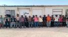 ​شرطة مديرية شحن بالمهرة تضبط 32 إثيوبياً في عملية مداهمة لوكر أنشطة غير مشروعة...