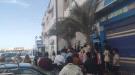 وقفة احتجاجية غاضبة في عدن: مرضى سرطان وجرحى يطالبون باستعادة أموالهم من شركة المفلحي...