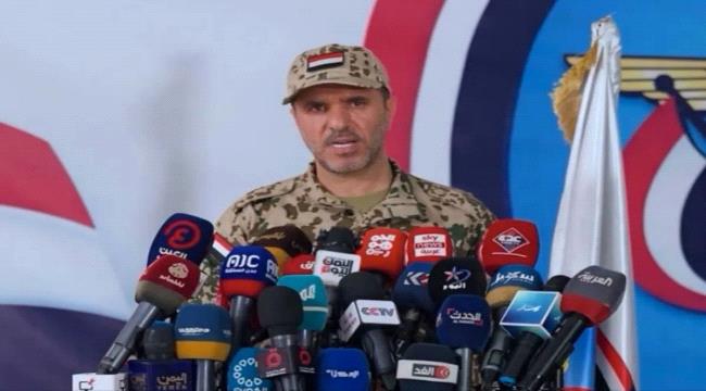 اللواء صادق دويد: ما أطلقه الحوثيون على المخا خلال أيام يفوق ما أُطلق على إسرائيل خلال عام