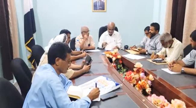 افتتاح مظاريف مشروعي دوار الخوخة وعنبر رقود في مستشفى حيس بتمويل السلطة المحلية ...