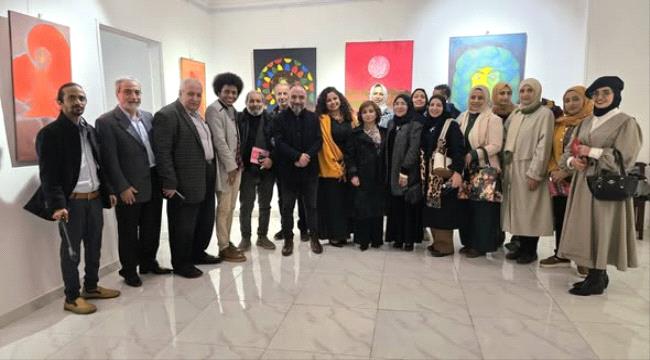 افتتاح معرض 