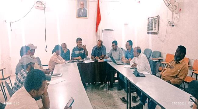 الصحة والتخطيط بالحديدة يستكملان خارطة اولويات القطاع الصحي 