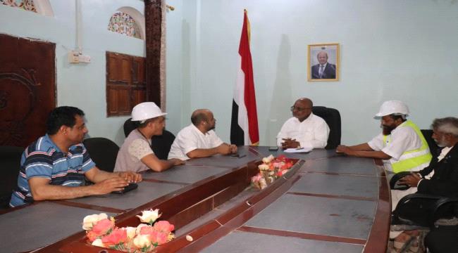 السلطة المحلية في الخوخة تبحث مع الصندوق الاجتماعي للتنمية تدخلات خدمية جديدة