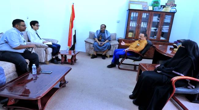 السلطة المحلية بمأرب ترحب برغبة المنظمة الدولية لسلامة المنظمات في بناء شراكة انسانية ...