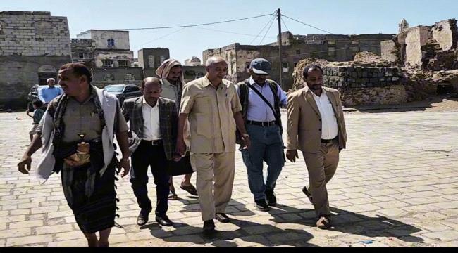 وفد من اليونسكو يزور مدينة المخا القديمة لتقييم الأضرار تمهيدًا لمعالجتها بتمويل أوروبي