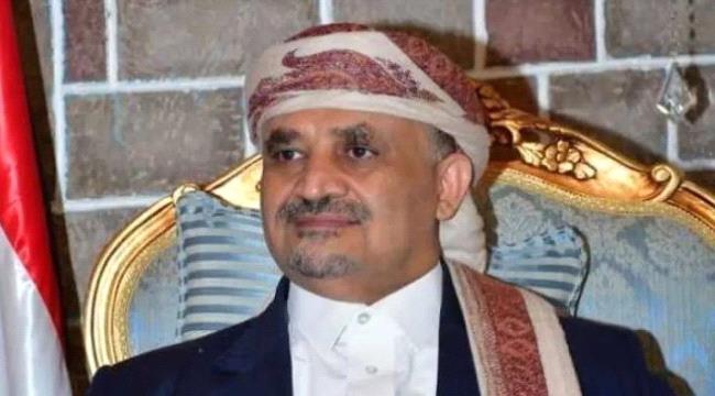 بأجهزة تنصت ومشرفين.. تشديد الحصار الحوثي على تحركات الشيخ حمير الأحمر في صنعاء ...