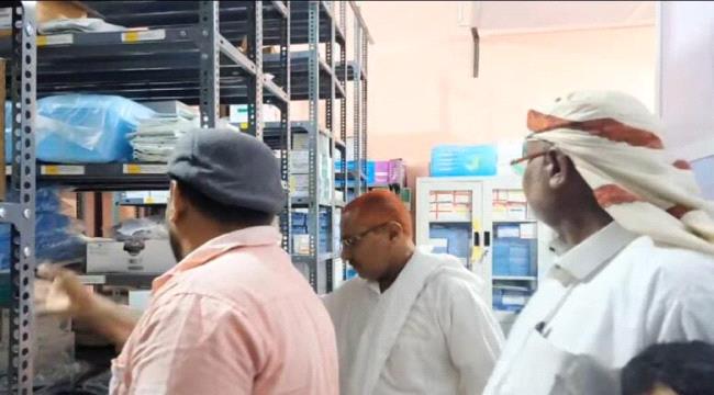 مدير عام الخوخة يتفقد مركز الأمومة والطفولة ويشيد بدعم السلطة المحلية ومنظمة 