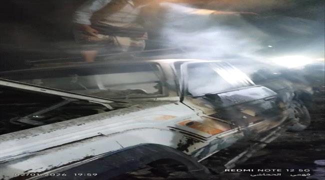 احتراق سيارة في سوق سرار بيافع ...