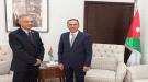 السفير فقيرة يبحث مع مسؤول أردني سبل تعزيز العلاقات الثنائية بين البلدين...