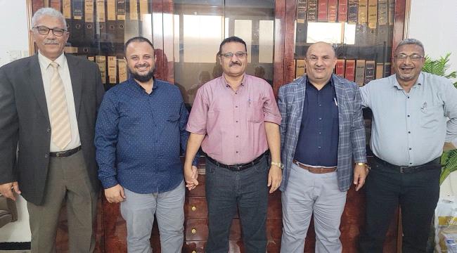 إجراء دور التسليم والإستلام بين المديرين 