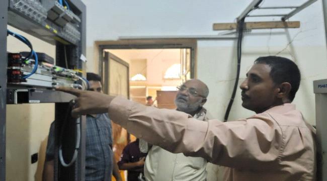 ​مدير عام الخوخة يتفقد مشروع تحديث السنترال لرفع كفاءة الاتصالات والإنترنت بالمديرية لثلاثة أضعاف ...