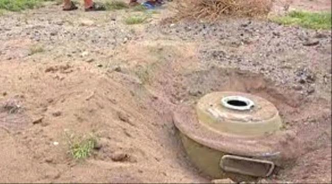 البيضاء.. إصابة طفلين بجروح خطيرة إثر انفجار لغم من مخلفات مليشيا الحوثي في 