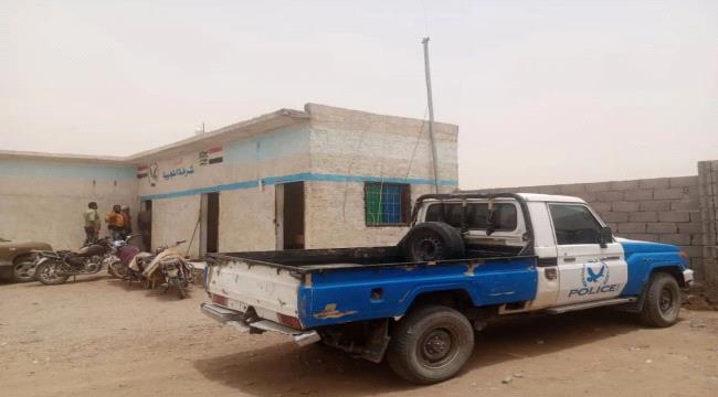 شرطة النجيبة بريف المخا تضبط متهماً بالقتل في وقت قياسي وتُحيله للإجراءات القانونية