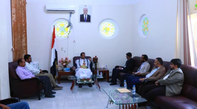 وكيل محافظة مأرب يبحث مع منسق وكالة ’تيكا‘ التركية توسيع التدخلات التنموية والإغاثية ...