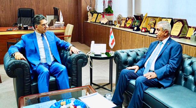 سفير اليمن في بيروت يبحث مع وزير الإعلام اللبناني التعاون الإعلامي ومستجدات الأوضاع ...