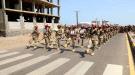 ​في موكب رسمي وشعبي.. المقاومة الوطنية تشيّع الشهيد عمر الحكمي إلى مقبرة الشهداء بالمخا ...