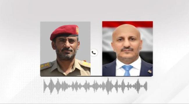 رئيس هيئة الأركان يعزي طارق صالح في استشهاد العميد يحيى وحيش ...