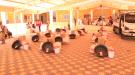 فرق الهلال الأحمر تتدخل لإغاثة المتضررين من حريق مخيم النازحين في المهرة ...