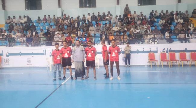 في حفل مهيب.. وكيل محافظة مأرب يدشن بطولة البرنامج السعودي لتنمية وإعمار اليمن لكرة اليد ...