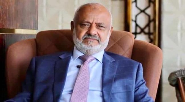 محافظ الحديدة يبعث برقية عزاء للحاج عبدالجليل ثابت في وفاة شقيقه ...