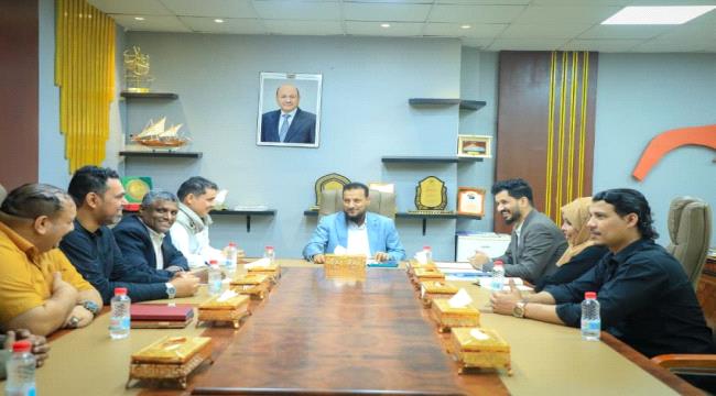 محافظ عدن يؤكد دعم السلطة المحلية للعمل المدني وتعزيز دور المجتمع ...