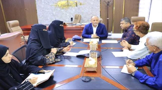 وزارة الصناعة تؤكد استقرار الأسواق وتتوعد المحتكرين وتكثف الرقابة الميدانية على الأسواق ...