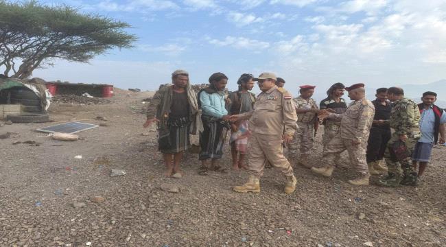 رئيس أركان محور تعز يتفقد أبطال 
