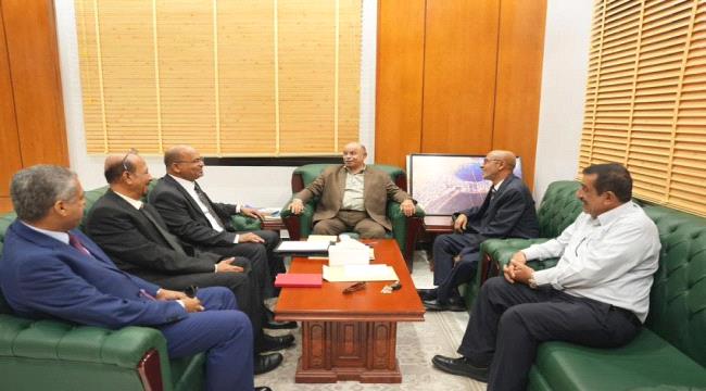 الخنبشي يشدد في حضرموت على دور نقابة المحامين في مساندة المجتمع ...