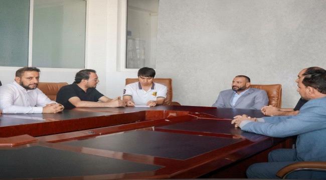 محافظ الضالع يشيد بدور 