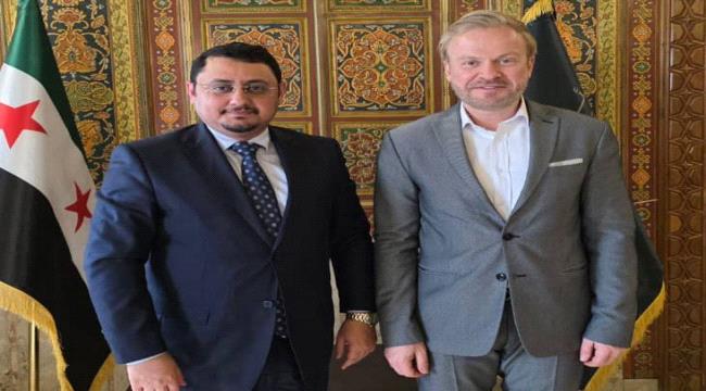 اليمن وسوريا تبحثان تفعيل الشراكة الاقتصادية وترتيبات ملتقى الاستثمار المرتقب في دمشق ...