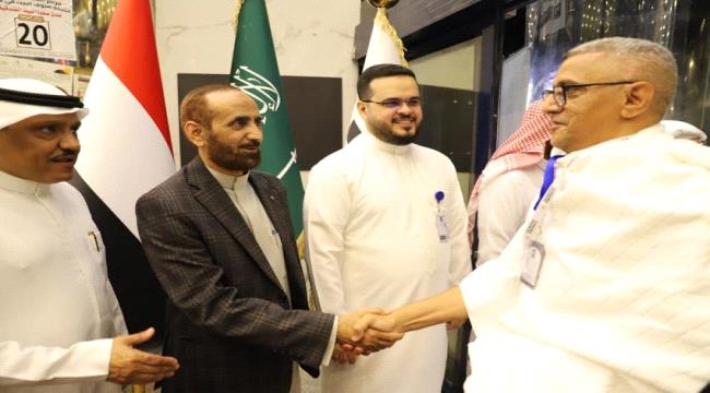 البركاني يستقبل افواج الحجاج القادمين إلى مكة المكرمة ...