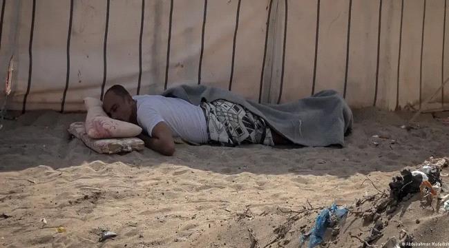 الحديدة تحت وطأة الحرارة المرتفعة وانقطاع الكهرباء: تحذيرات من تدهور الحالة الصحية للسكان ...