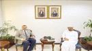 سفير اليمن في عُمان يبحث العلاقات الثنائية وتطورات الأوضاع في اليمن...