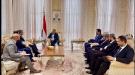 رئيس مجلس الشورى يبحث مع السفير الأمريكي مستجدات الأوضاع في اليمن وجهود إحلال السلام...