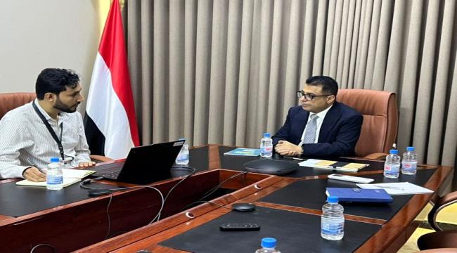 وزير الدولة للنزوح يبحث مع المجلس الدنماركي للاجئين استمرار تدفق النازحين بعدن وتعز ولحج وأبين ...